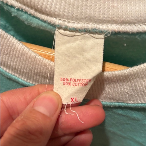 Cute Cat Graphic Sweatshirt - Picture 4 of 7